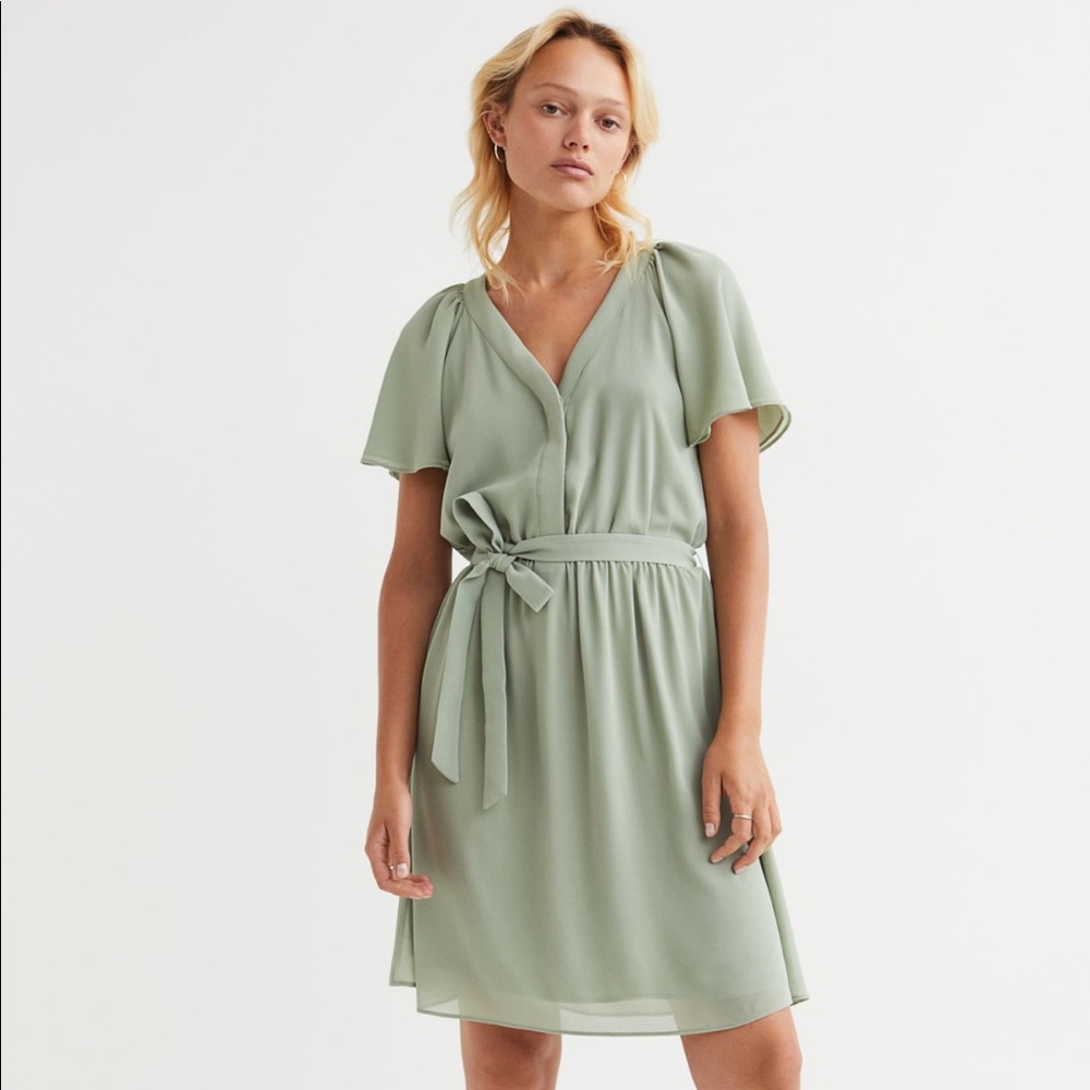 H&M Green V-Neck Chiffon Dress XL